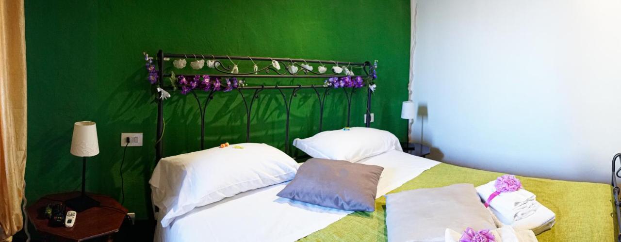 B&B Le Undici Lune San Gimignano Ngoại thất bức ảnh
